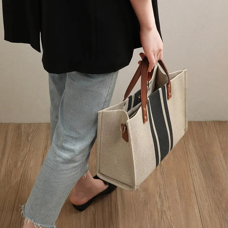 Bolsa de lona listrada com adornos decorativos estilo saco ou balde bolsas femininas alça superior sacola com grande capacidade casual ombro crossbody